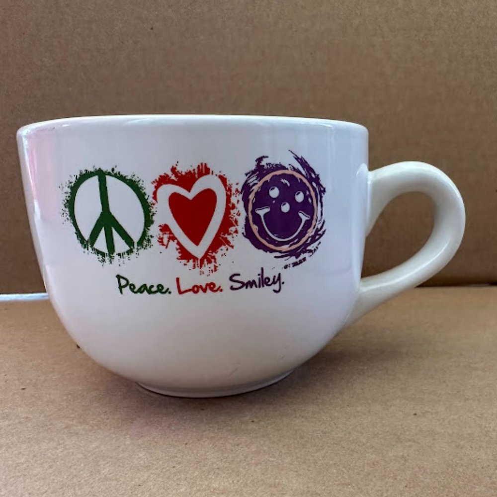 Eat'n Park Peace.Love.Smiley Mug